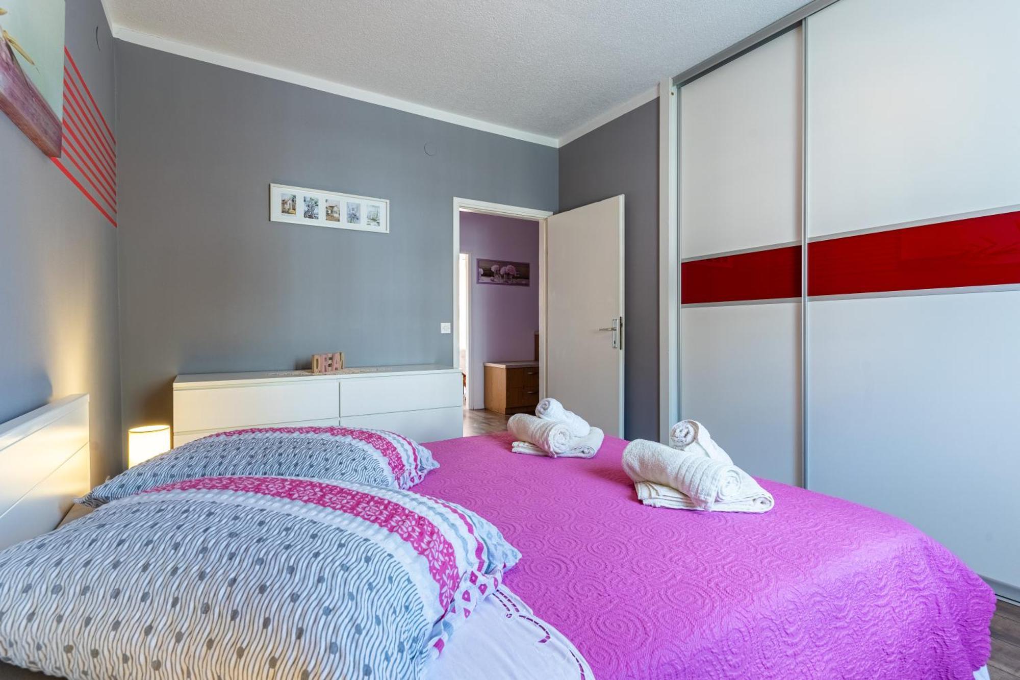 Apartman Laura Cres Esterno foto