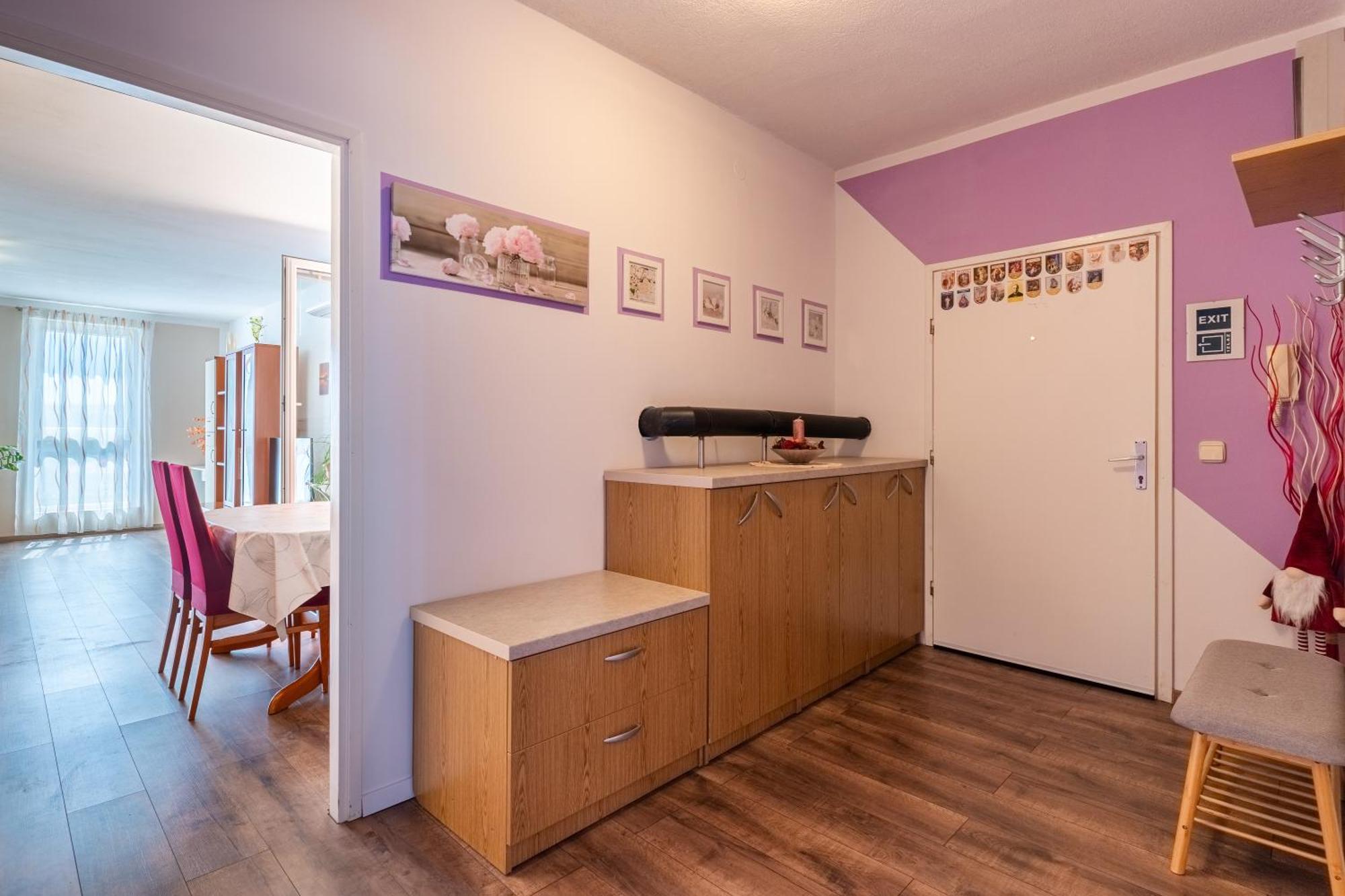 Apartman Laura Cres Esterno foto
